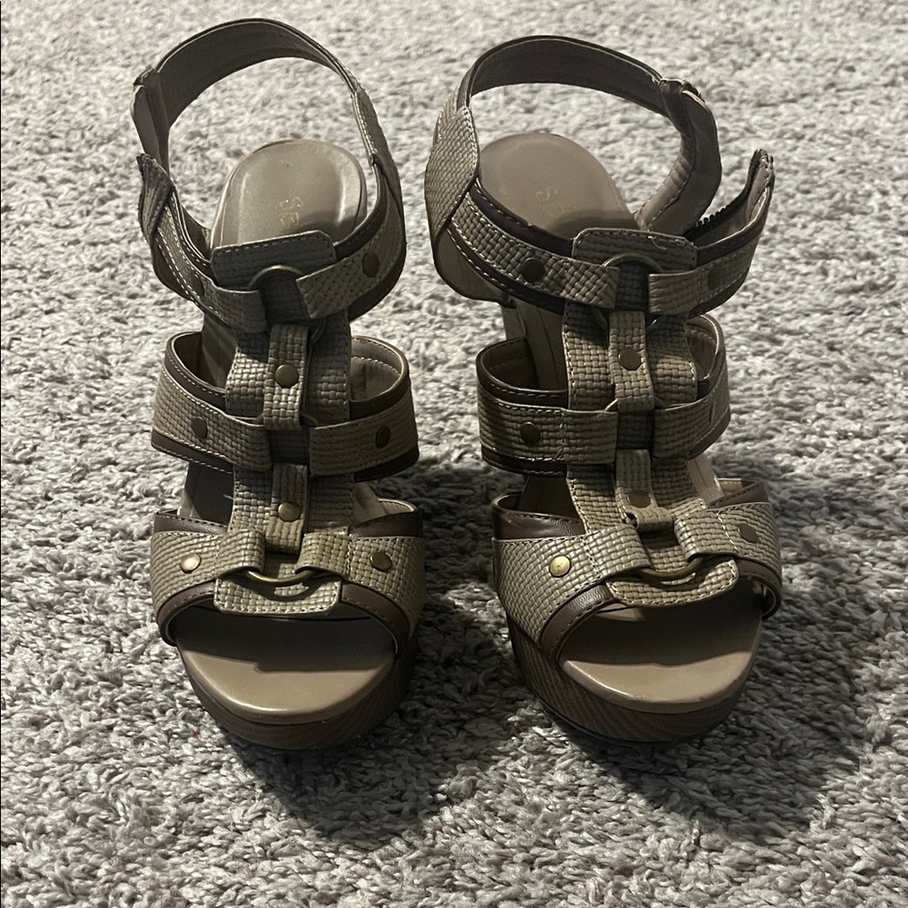 Sbicca Women's Wedges - Brown and Tan